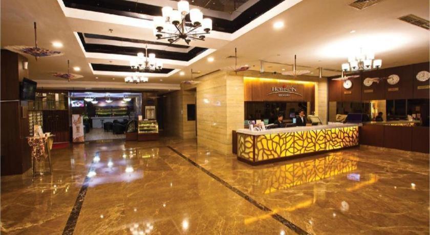 Hotel Horison Ultima Semarang Exterior foto